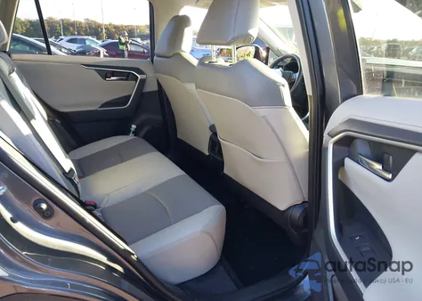 2019 Toyota Rav4 Limited from USA, damaged, VIN JTMN1RFV4KD522586